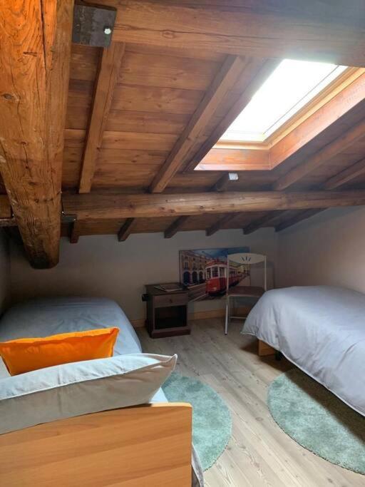 Appartamento ***penthouse 4 Min To Arena Inside Fortress ! *